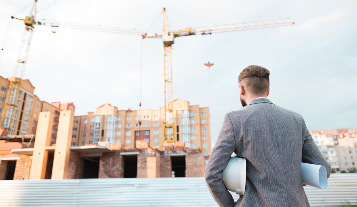 Discover the real difference between off-plan and ready properties in Egypt during 2026 — expected prices, risks, investment returns, and the best choice for investors this year. A quick guide to help you make the right decision